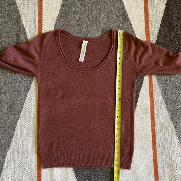 Zootie Des Sucettes Sweater w/Rolled Neck in Rust Size Medium - Picture 6 of 6